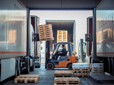 Les avantages du cross-docking pour réduire les délais de livraison